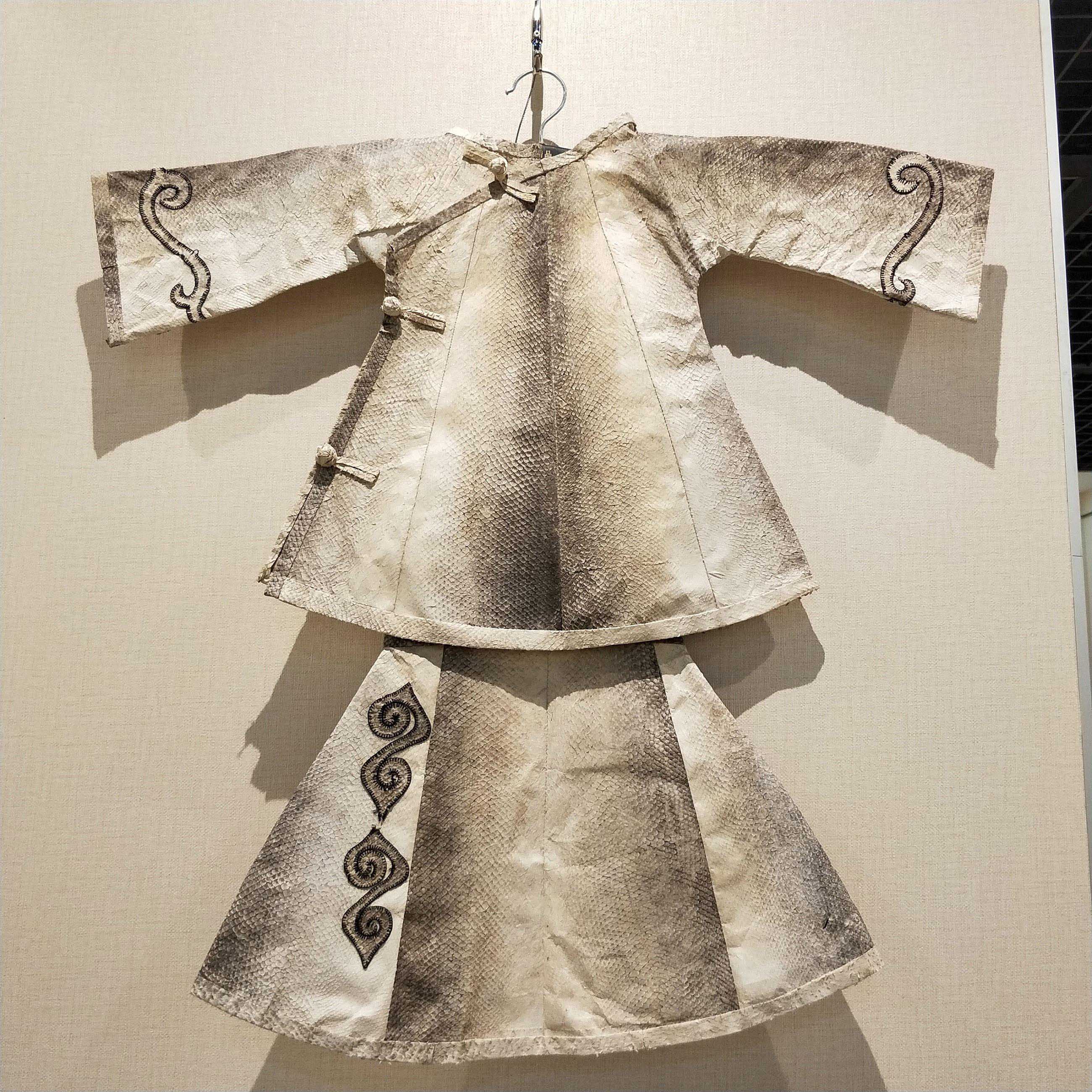 济南市博物馆将推出《中国赫哲族传统鱼皮衣与鱼皮配饰作品展》